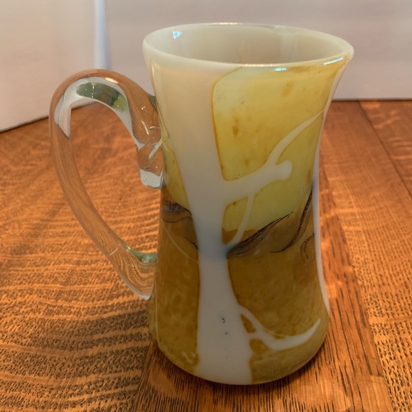 Cream, Olive Green With A Streak Of Black Art Glass Pitcher/Vase - Picture 4 of 4